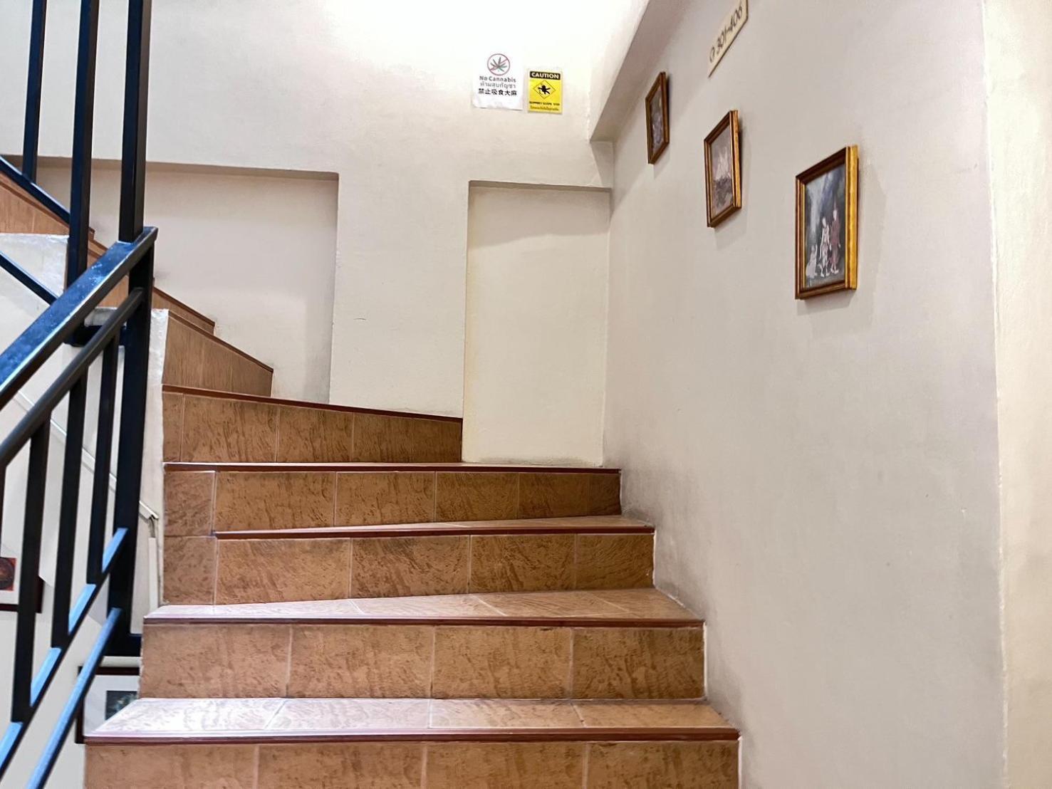 Lub Sbuy Hostel Phuket Ngoại thất bức ảnh